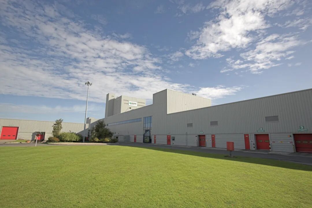 interfiliere Shanghai上海國(guó)際貼身時(shí)尚原輔料展 2格里姆斯比.jpg