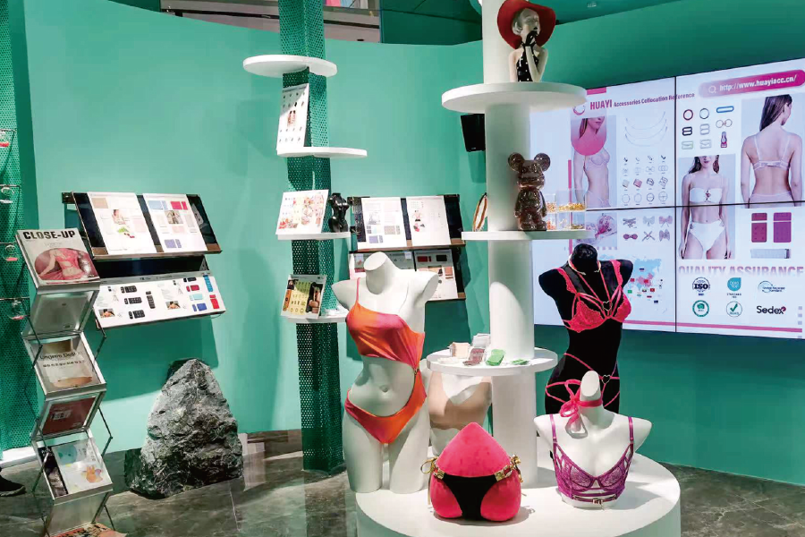 undefined interfiliere Shanghai上海國際貼身時尚原輔料展